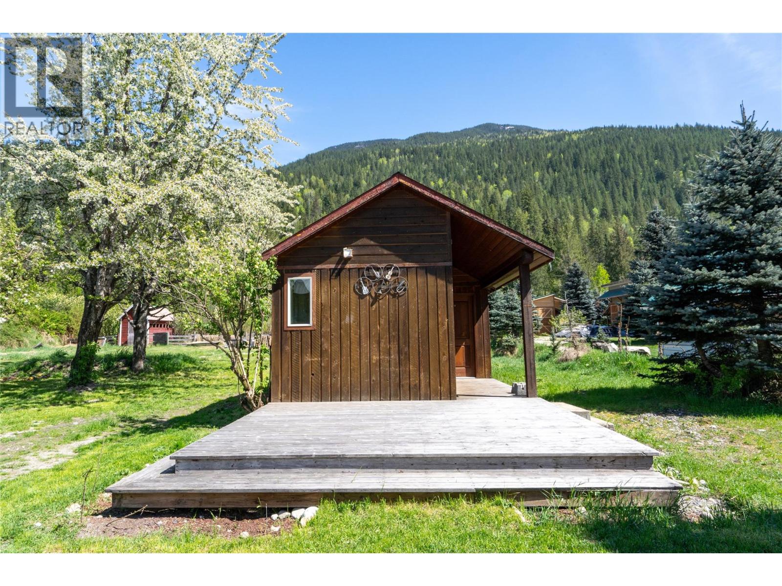 1918 Camozzi Road, Revelstoke