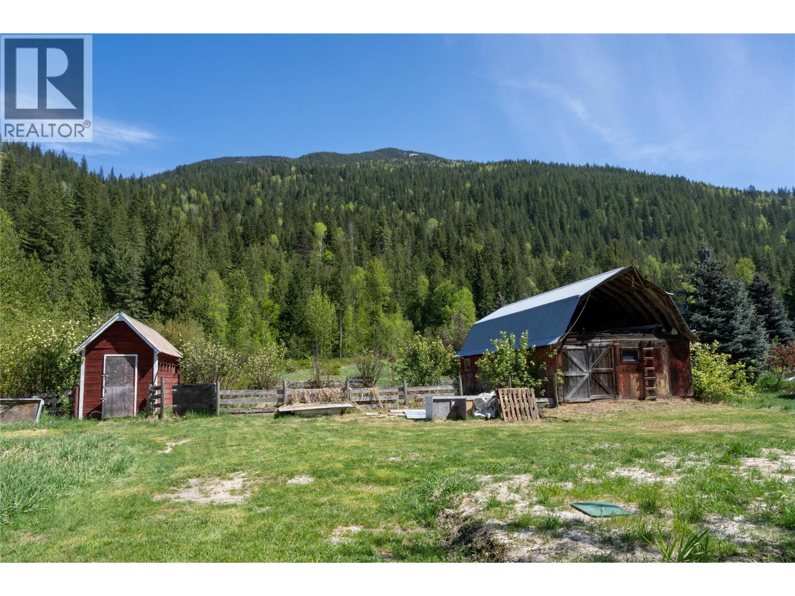 1918 Camozzi Road, Revelstoke