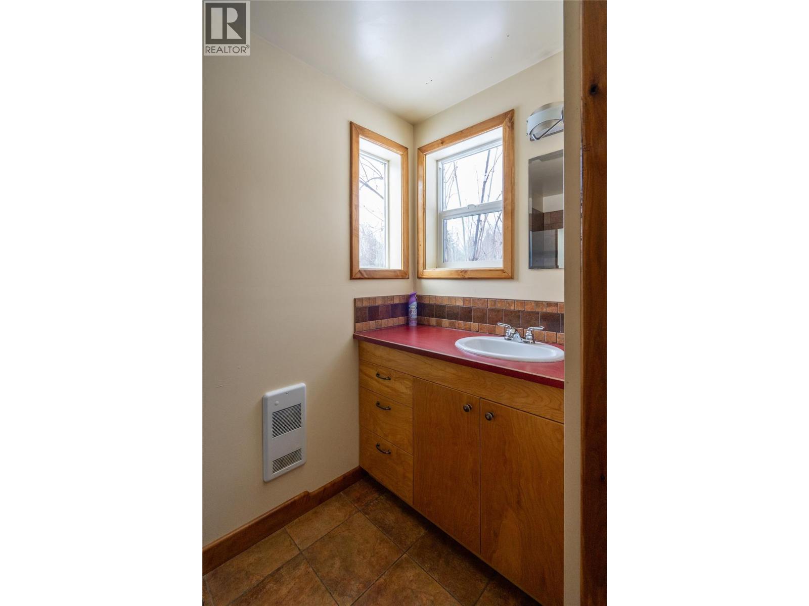 1918 Camozzi Road, Revelstoke