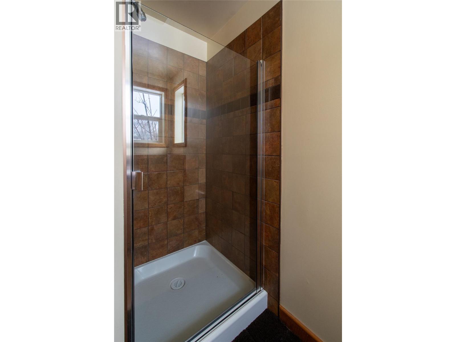 1918 Camozzi Road, Revelstoke