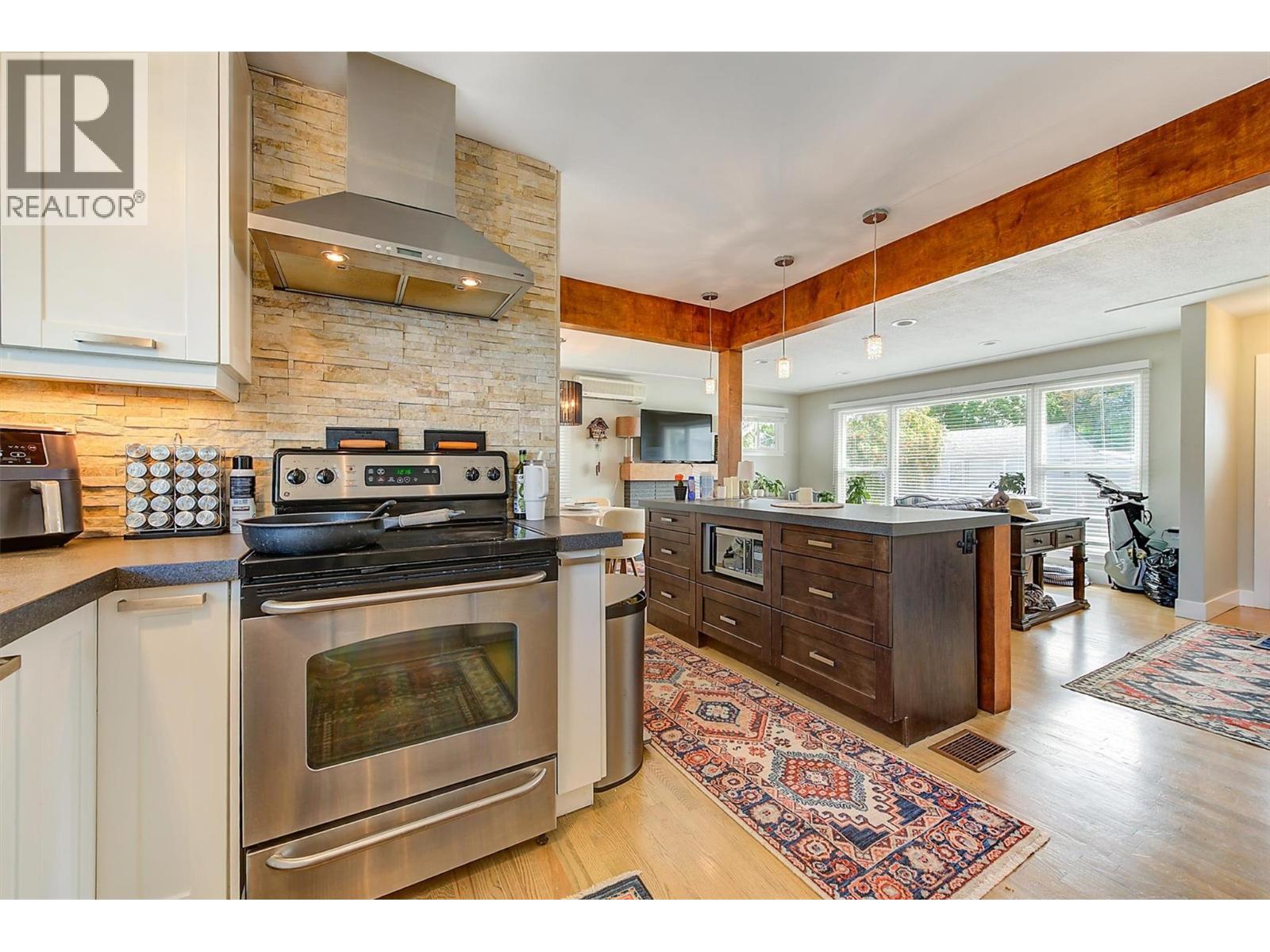 620 - 622 Birch Avenue, Kelowna