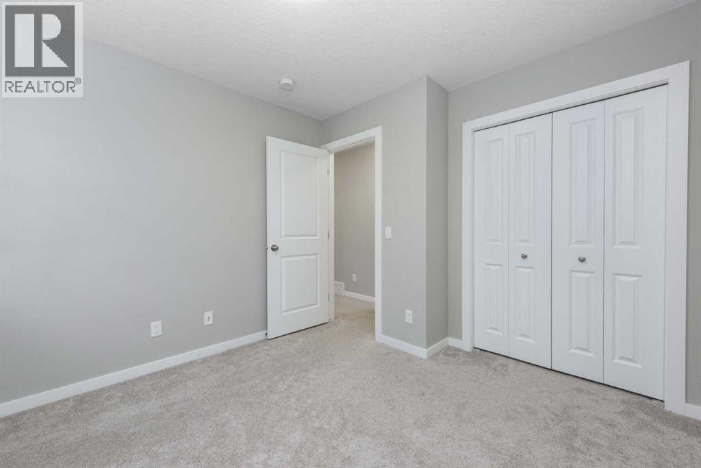 265 SANDPIPER CRESCENT - 19