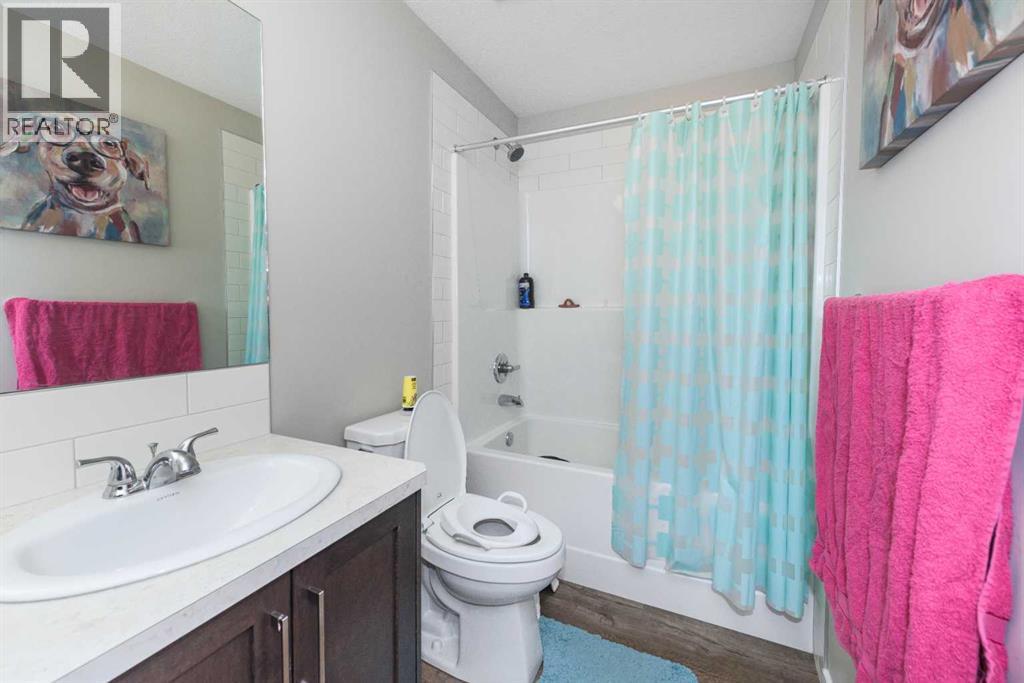 265 SANDPIPER CRESCENT - 21