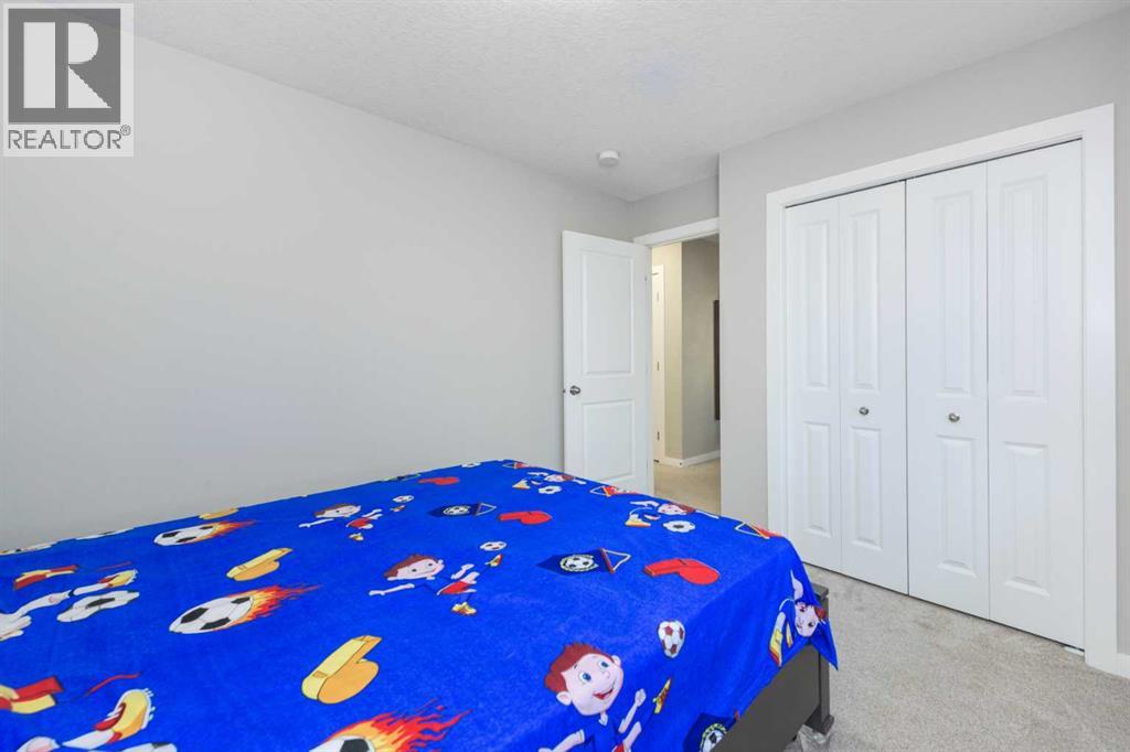 265 SANDPIPER CRESCENT - 22