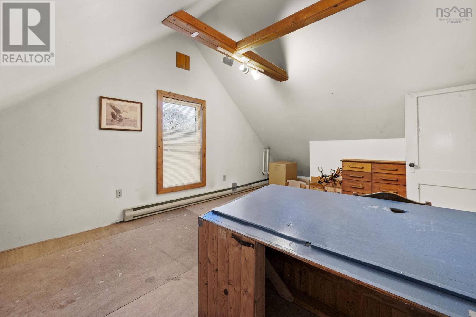 Property 20 of 28 of 33 Klondyke Street