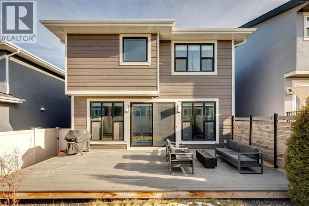 
          291 West Grove Point Southwest
            <br/>
            <span>Calgary</span>
            , 
            <span>AB</span>
             <span>T3H3A9</span>
         - Photo 36