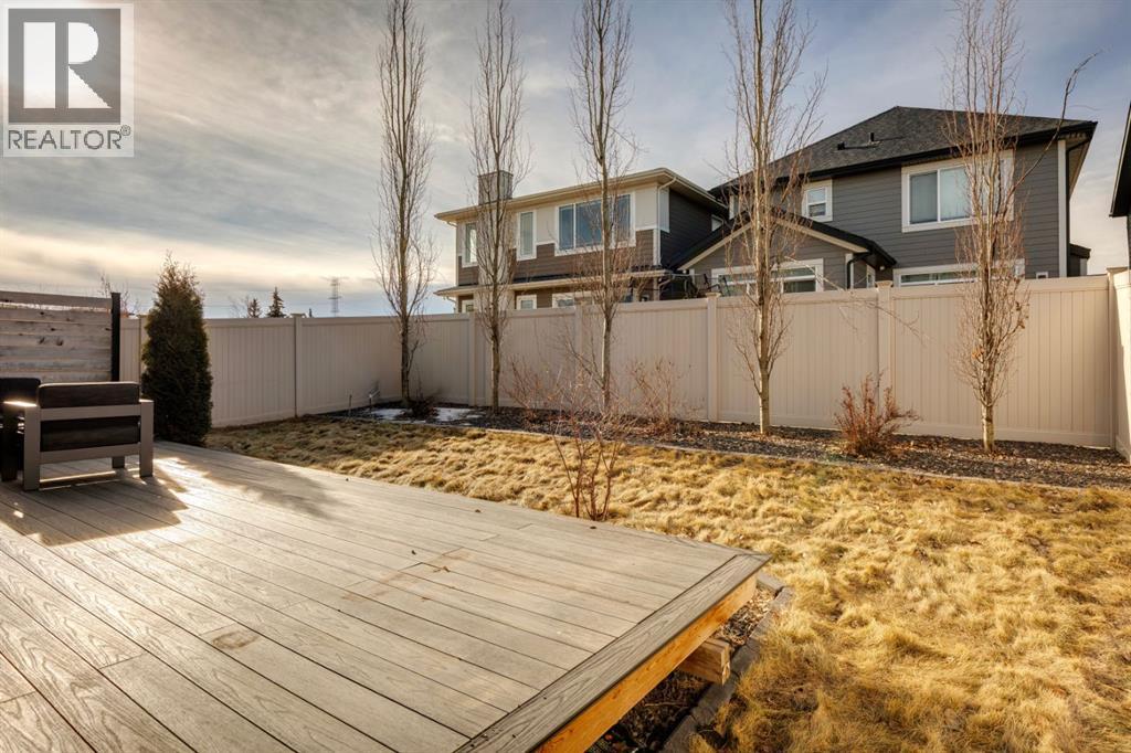 
          291 West Grove Point Southwest
            <br/>
            <span>Calgary</span>
            , 
            <span>AB</span>
             <span>T3H3A9</span>
         - Photo 38