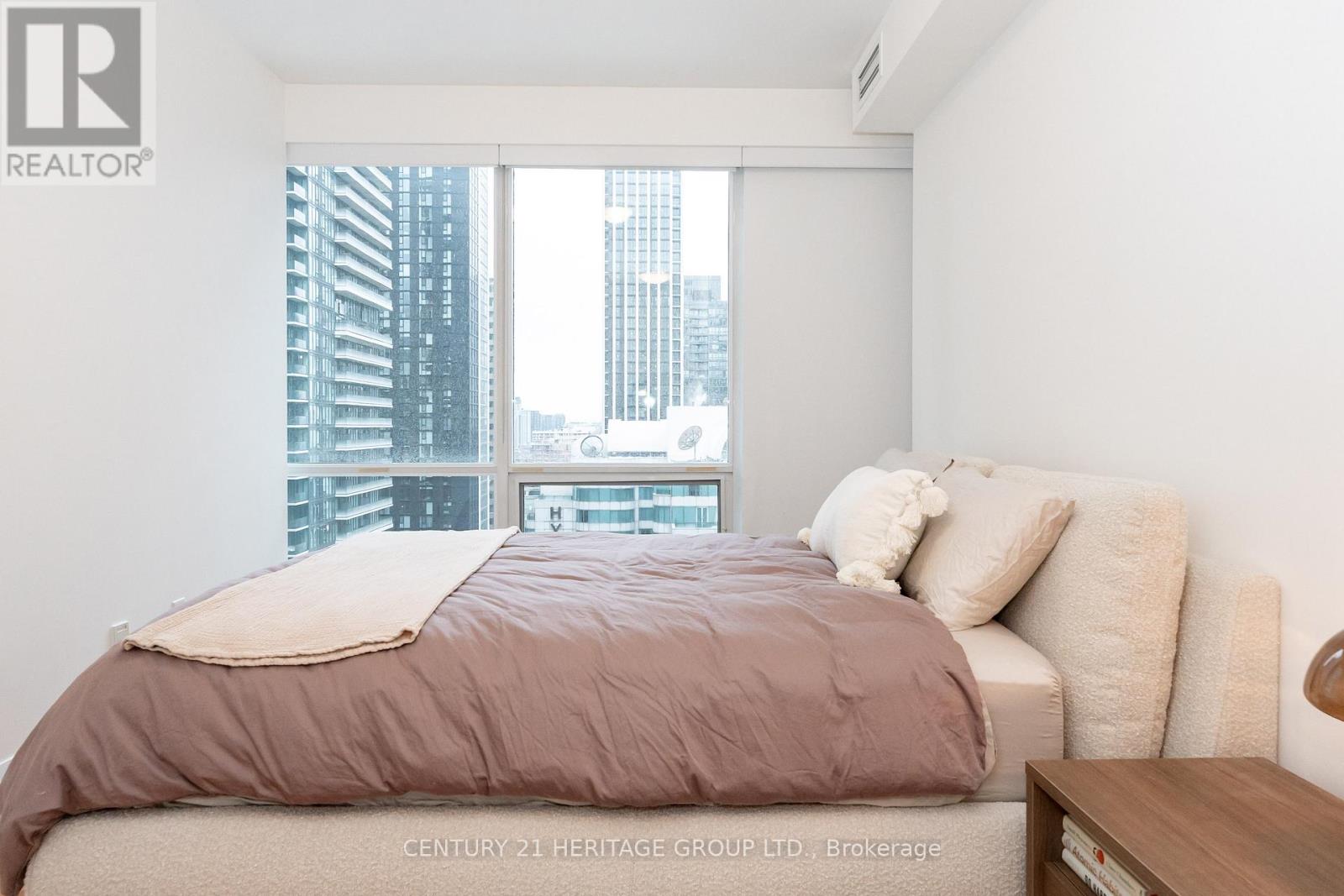 #2303 80 JOHN STREET - 23