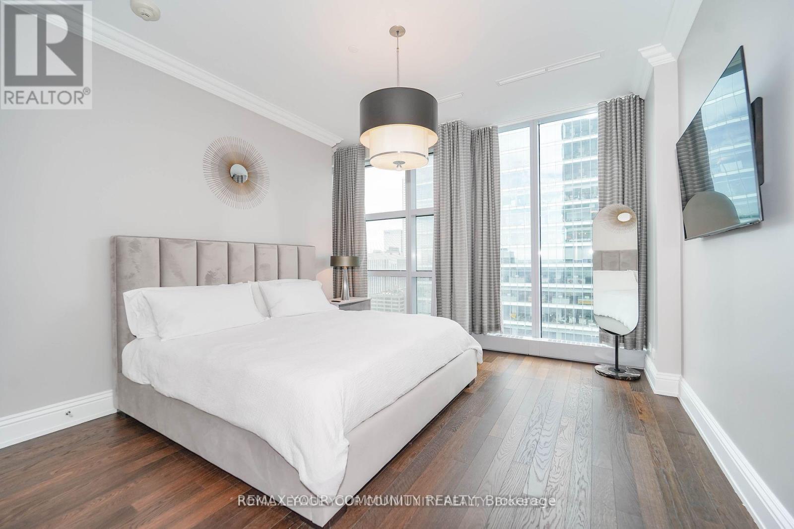 #3903 183 WELLINGTON STREET W - 19