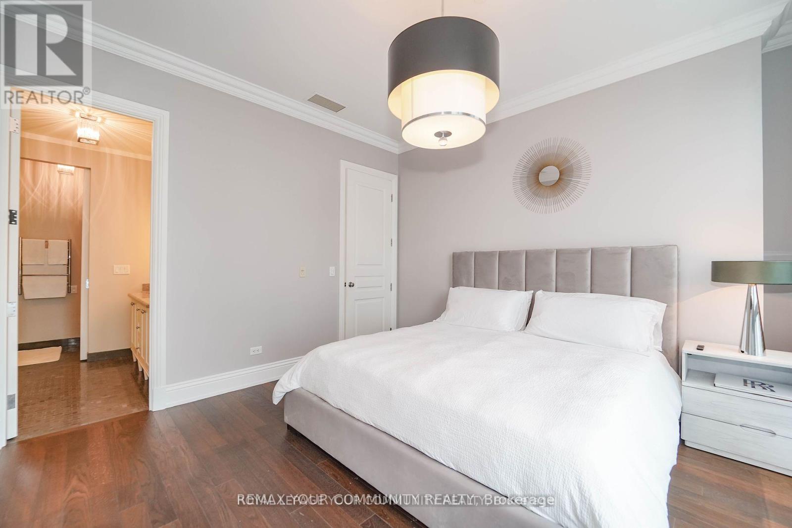 #3903 183 WELLINGTON STREET W - 22