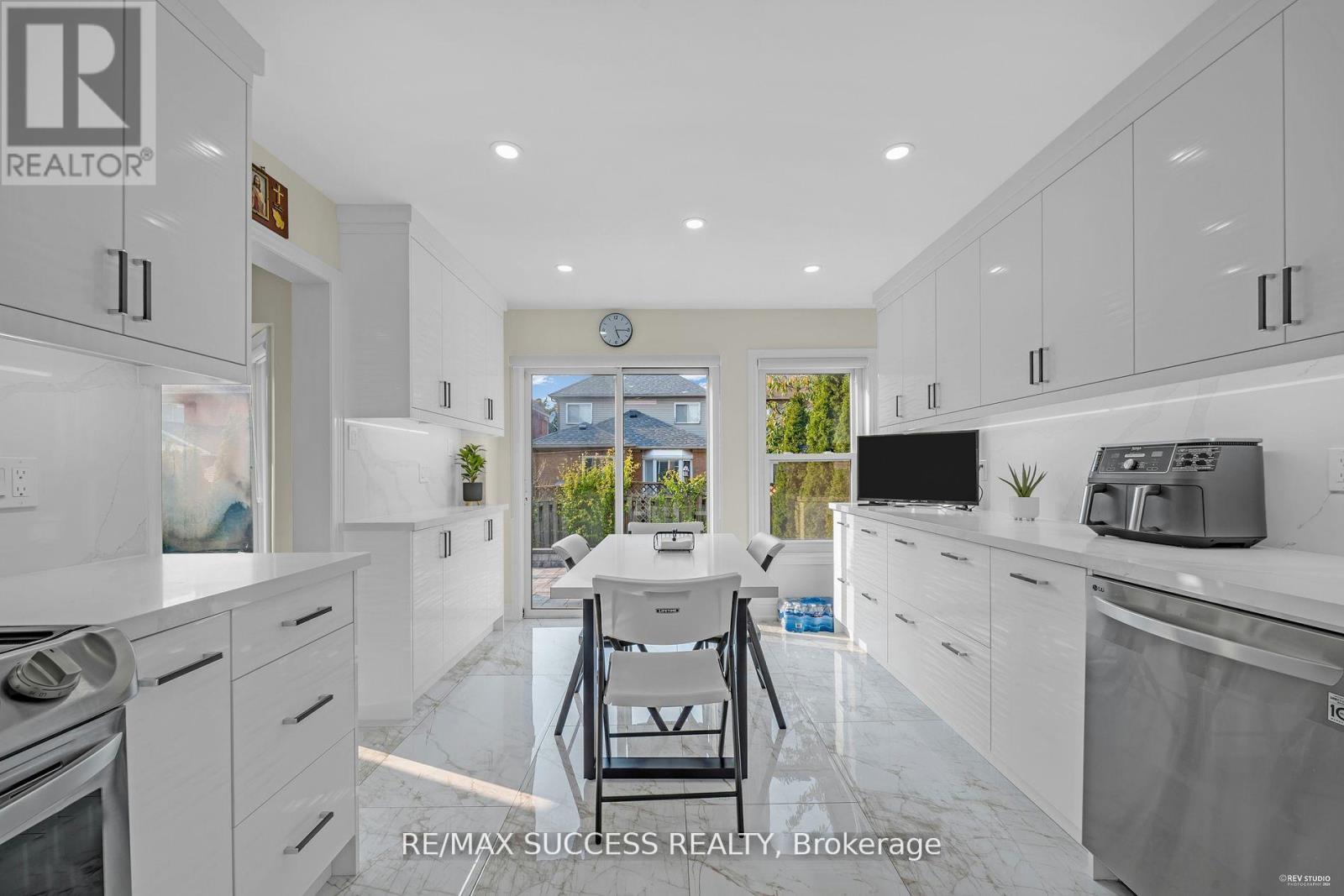 63 BLUE SPRUCE STREET - 9