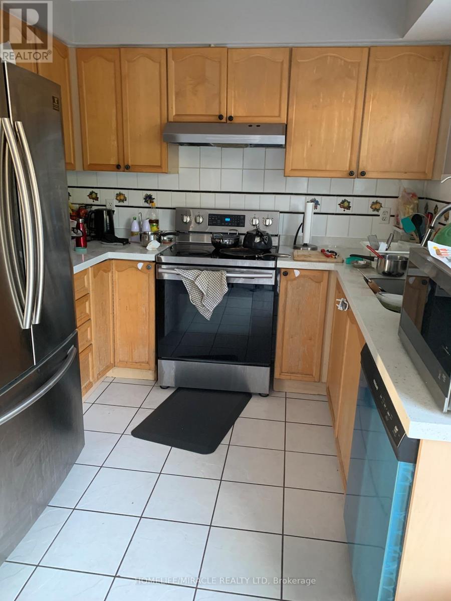 63 Springhurst photo 5