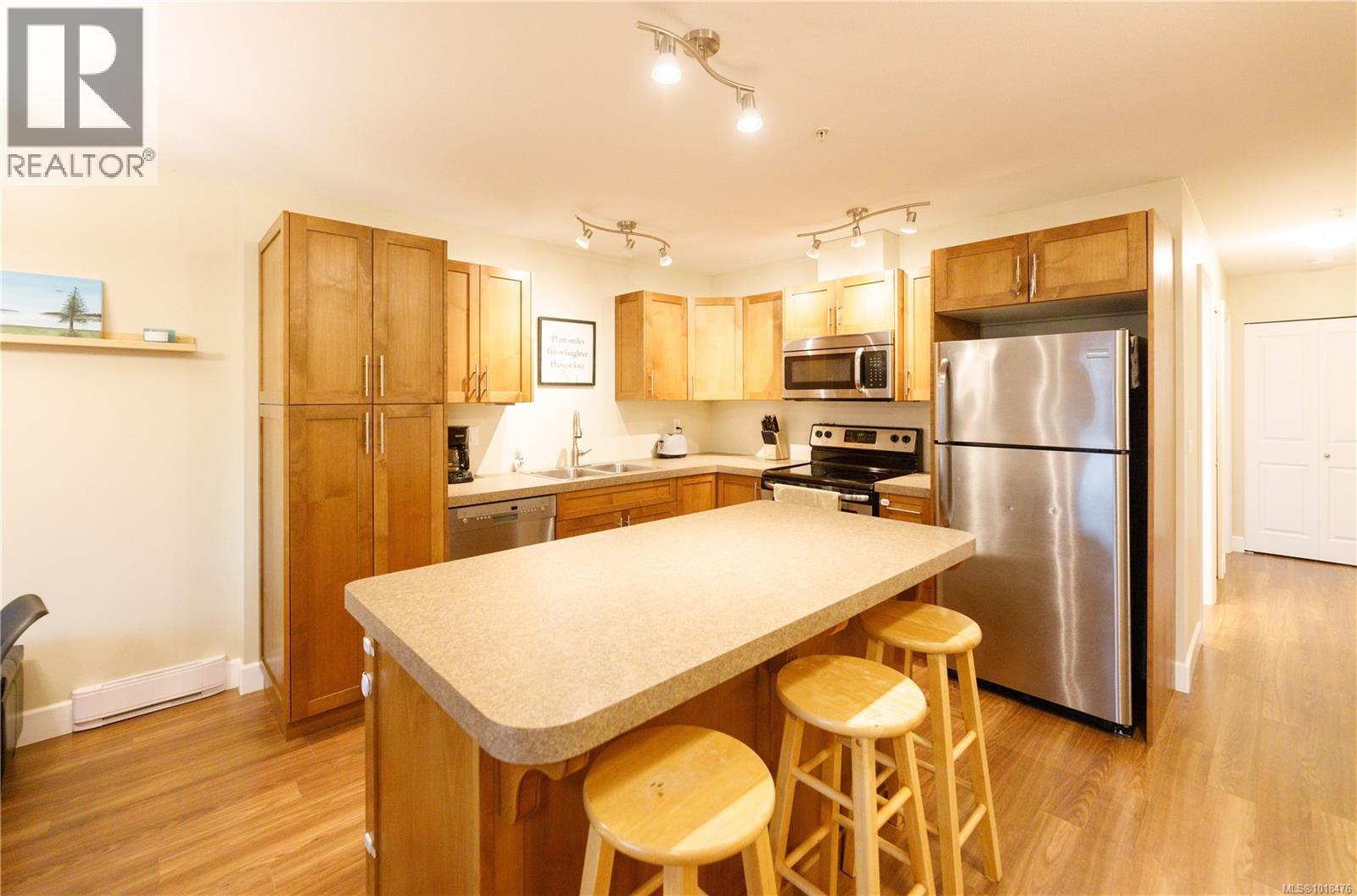 #202 4460 Hedgestone Pl - 3
