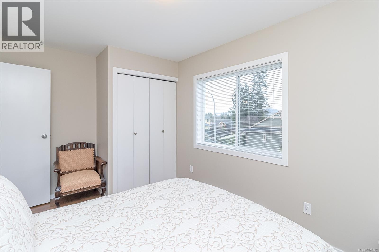 5966 Tower Pl, Duncan