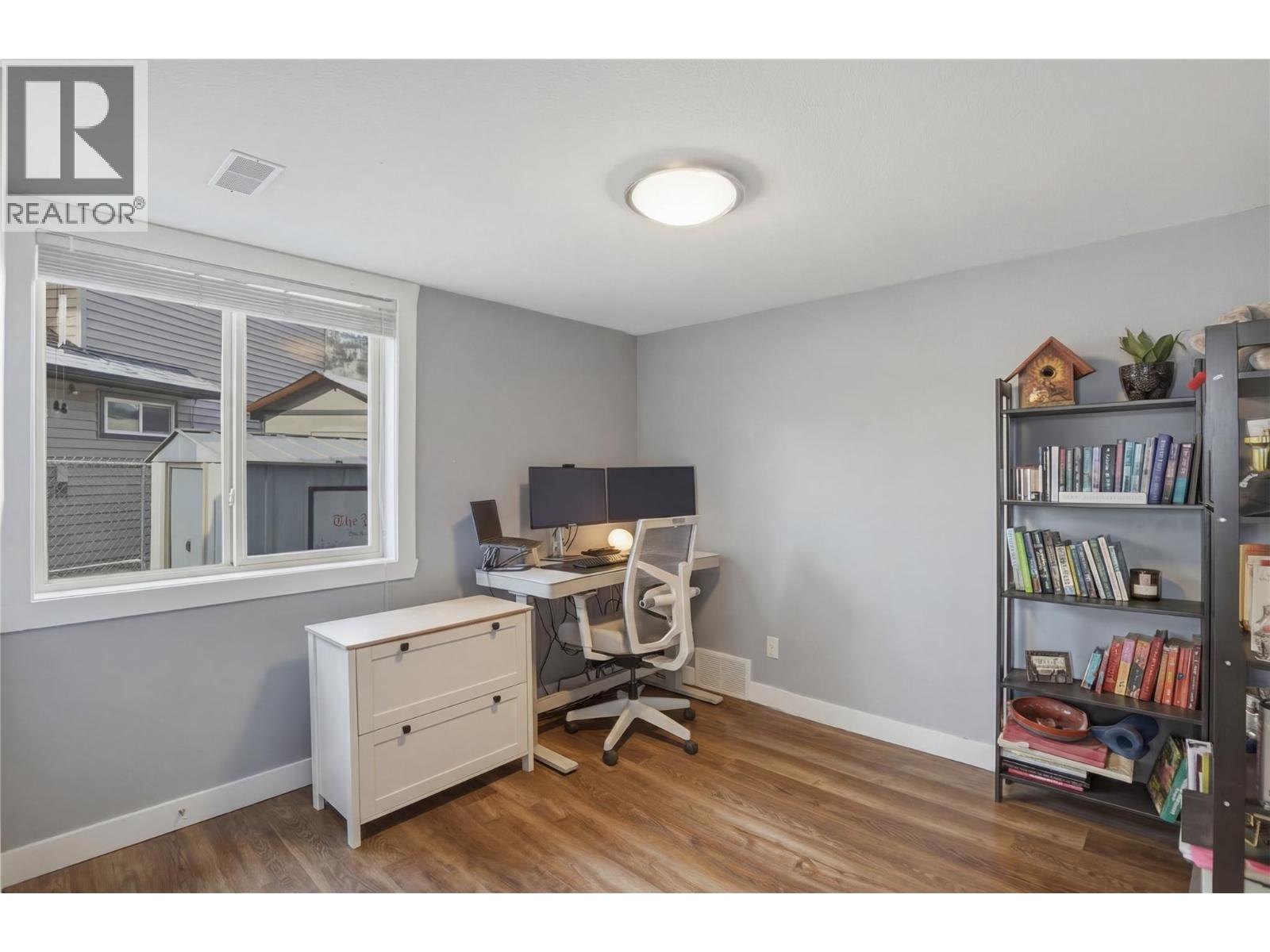 762 MCCURRACH ROAD - 23