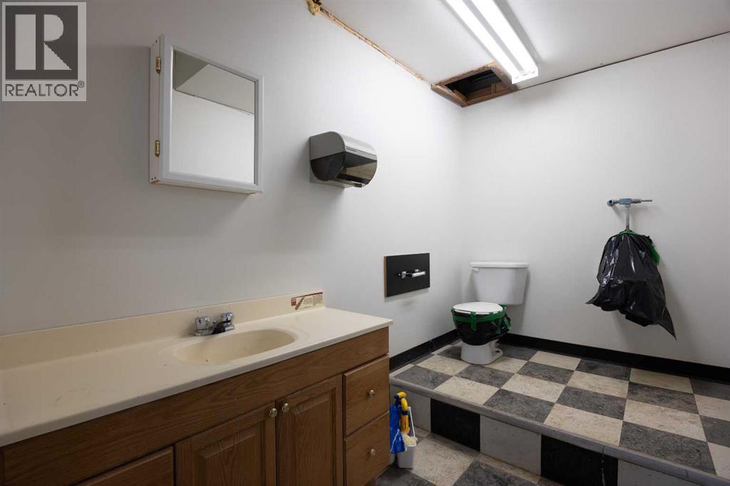 9401 Franklin Avenue, Fort McMurray