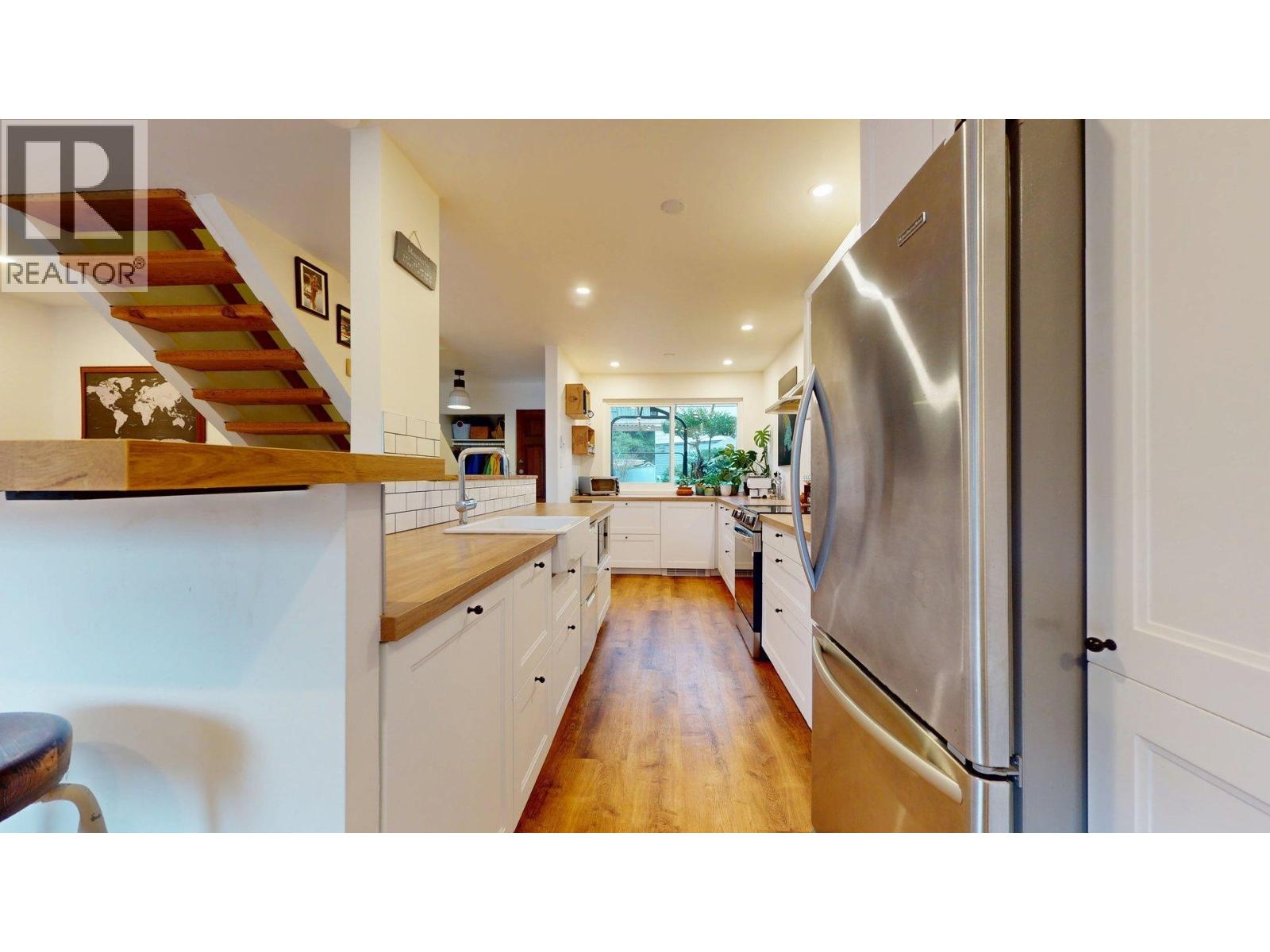 7 38455 WILSON CRESCENT, Squamish