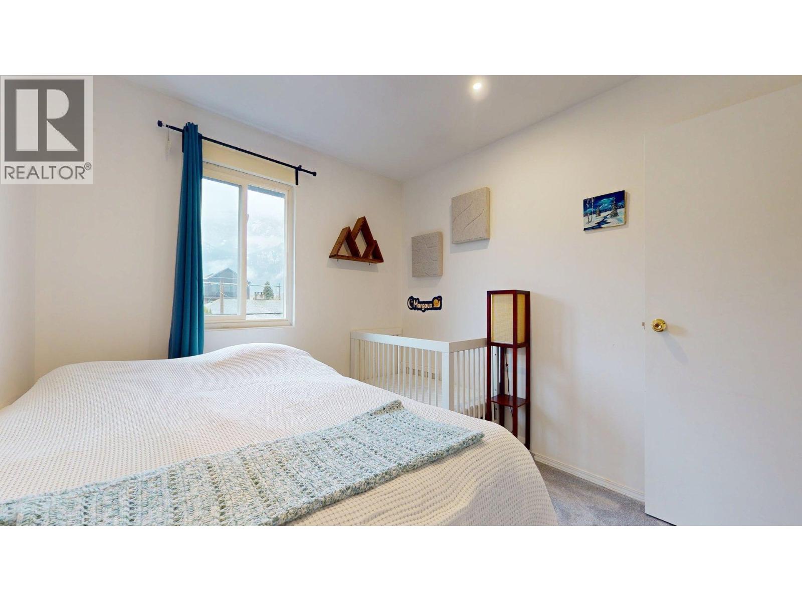 7 38455 WILSON CRESCENT, Squamish