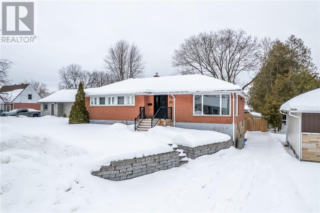 342 Southon - Photo 2 of 30, Espanola, Ontario