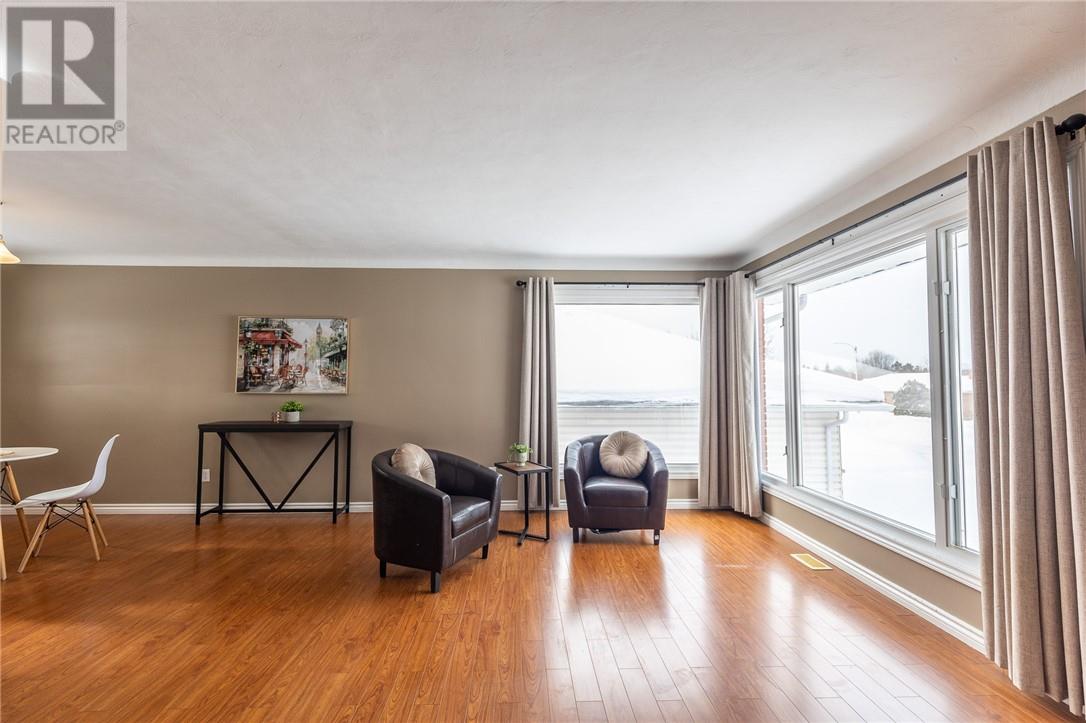 342 Southon - Photo 5 of 30, Espanola, Ontario