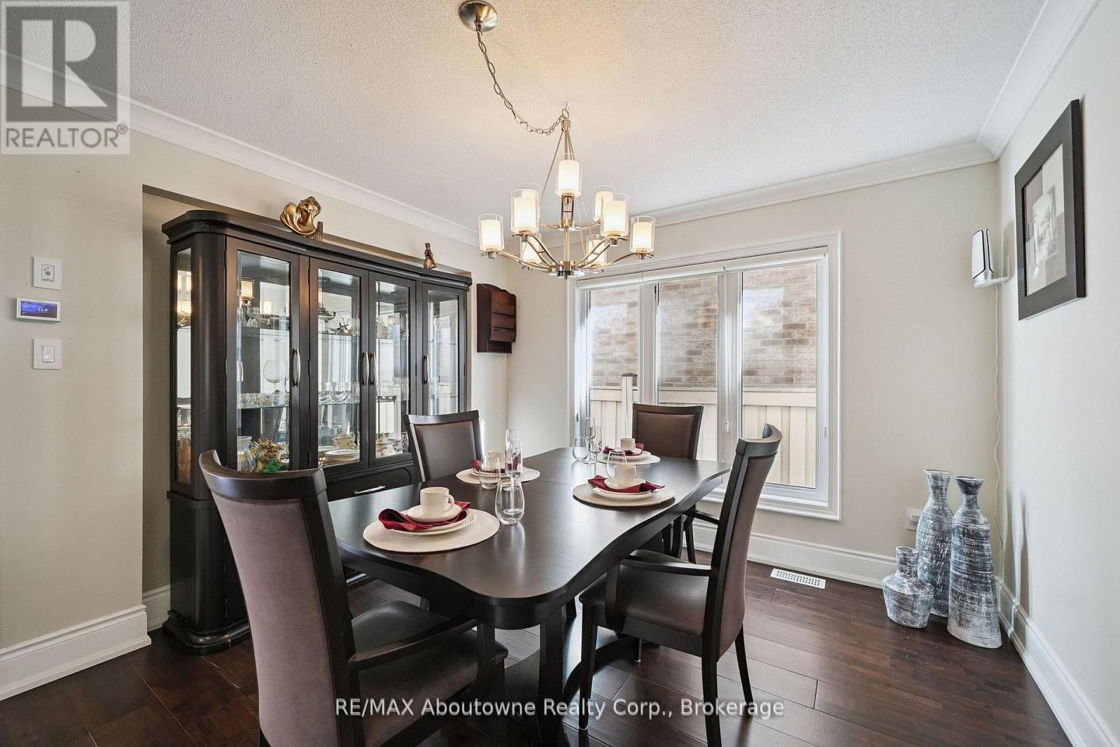 437 JELINIK TERRACE - Photo 3 of 50, Milton (SC Scott), Ontario