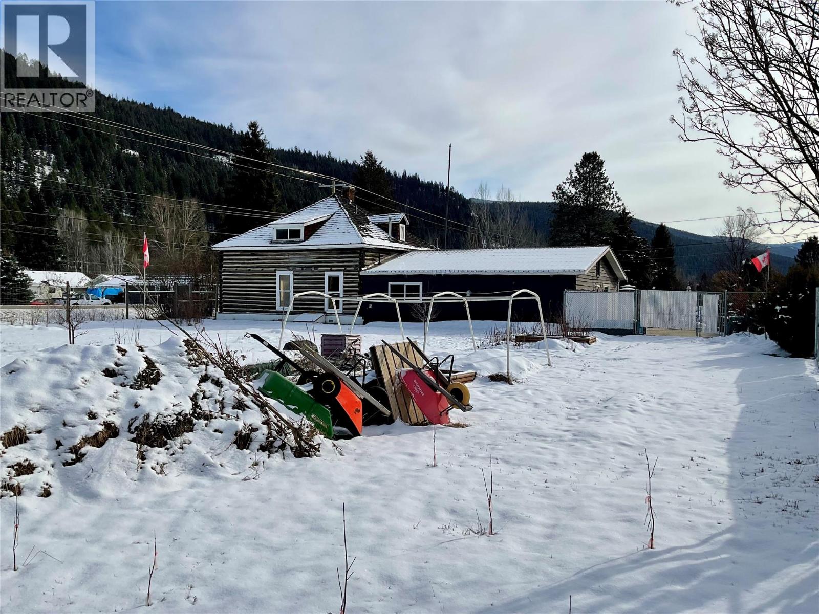 601 Government Avenue N, Greenwood