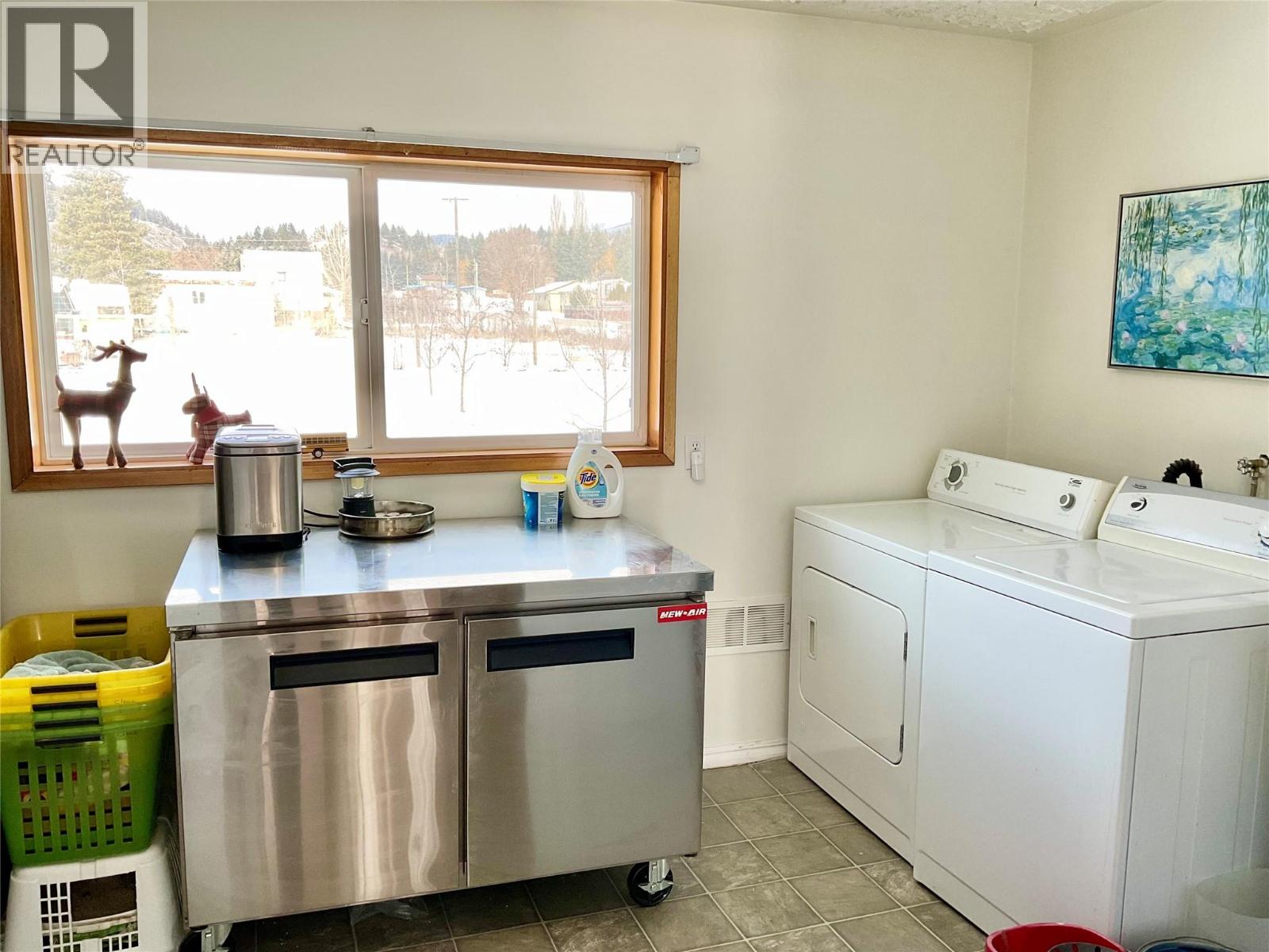 601 Government Avenue N, Greenwood