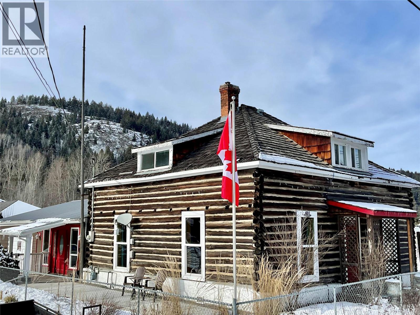 601 Government Avenue N, Greenwood