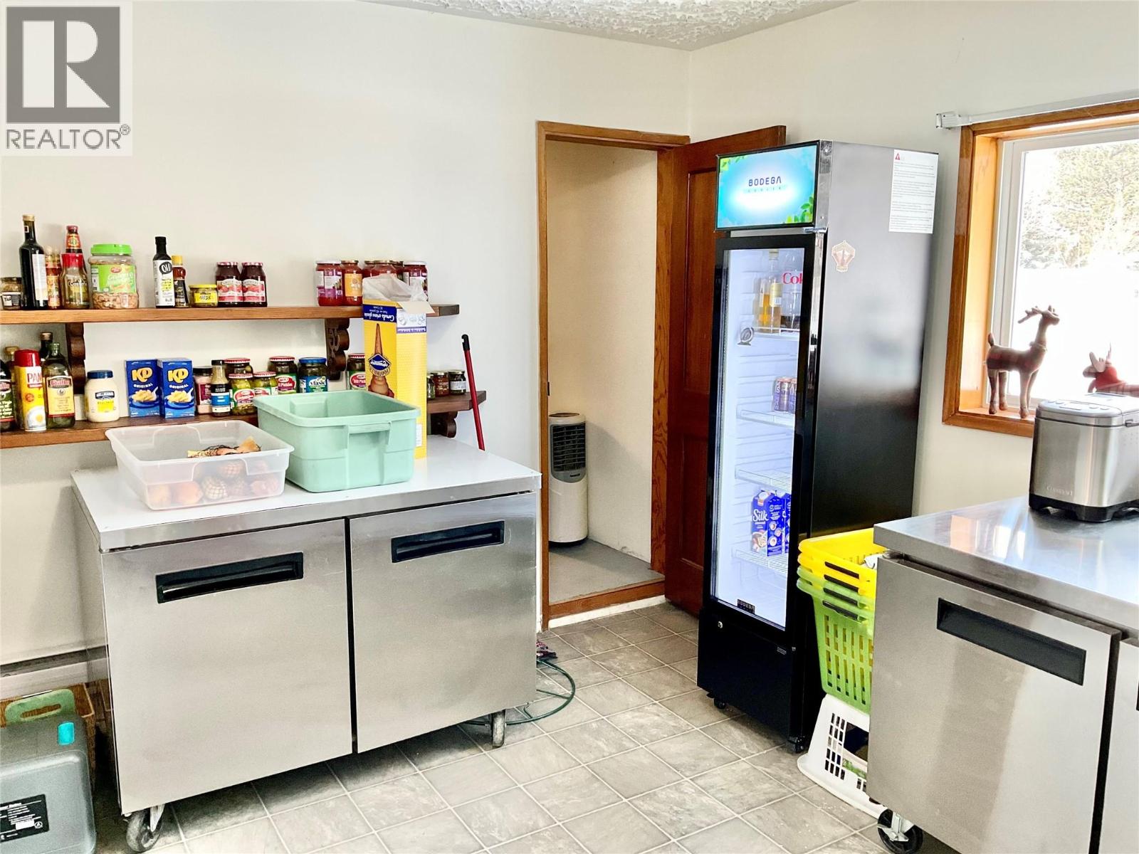 601 Government Avenue N, Greenwood