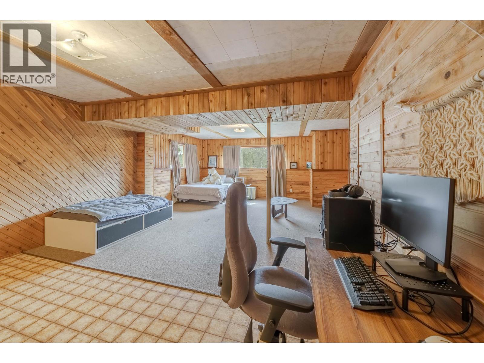 5172 KALLUM DRIVE - 24