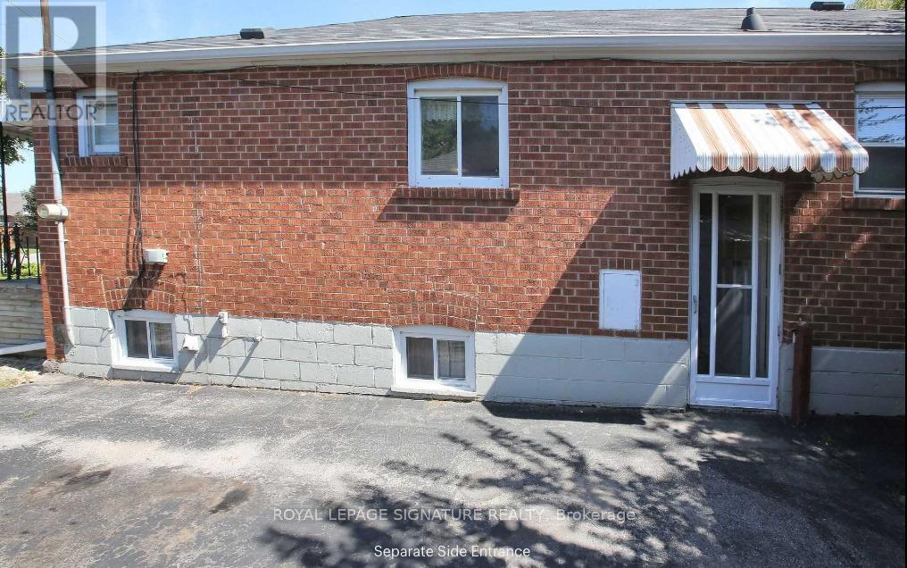 LOWER - 71 SHANGARRY DRIVE - Photo 3 of 9, Toronto (Wexford-Maryvale), Ontario