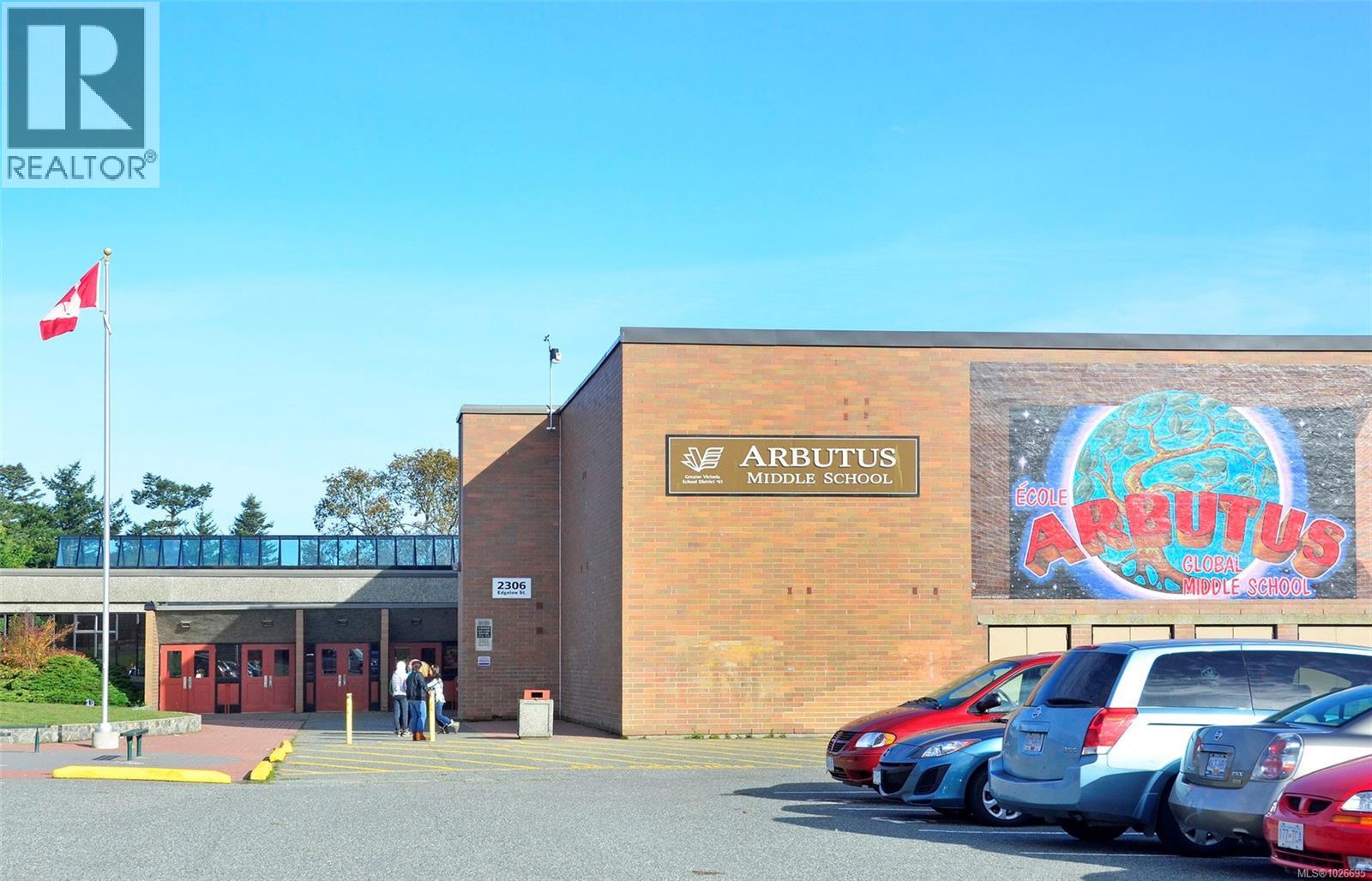  2320 Hazelton Place, Saanich