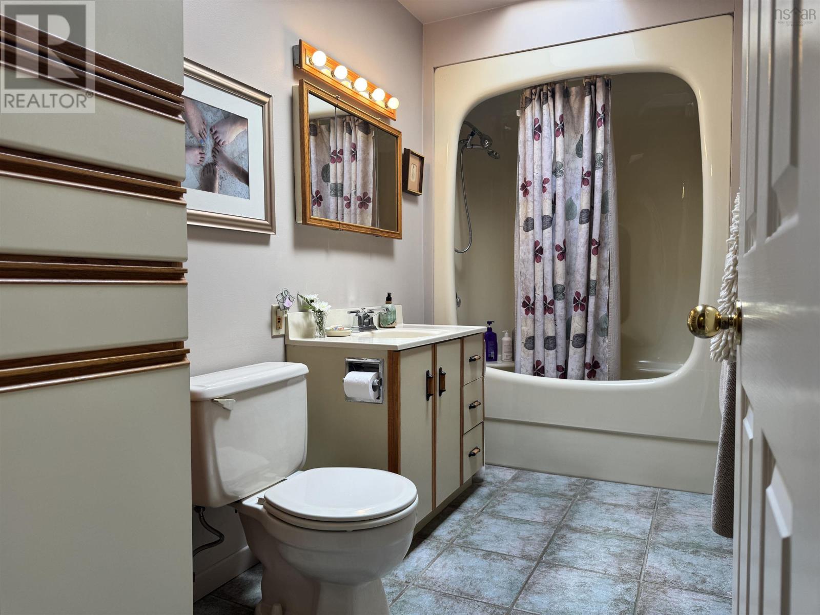 Property 22 of 46 of 2450 Church Street