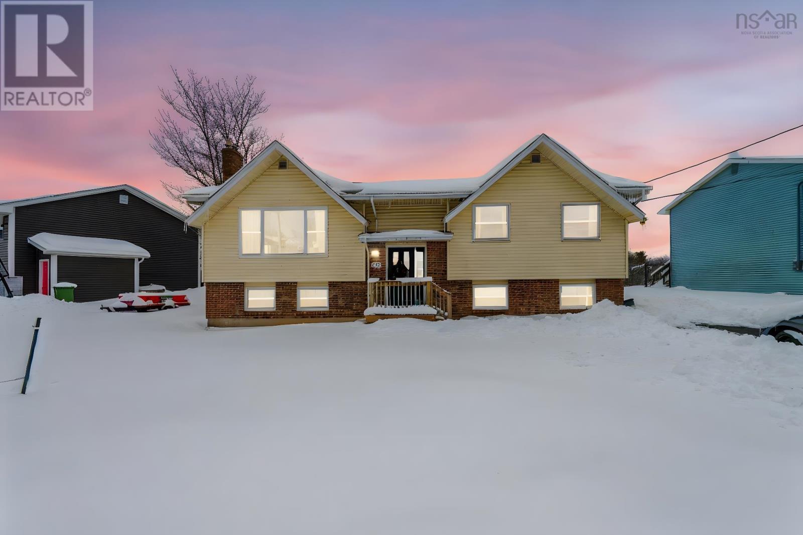 Property photo of 679 Basinview Drive