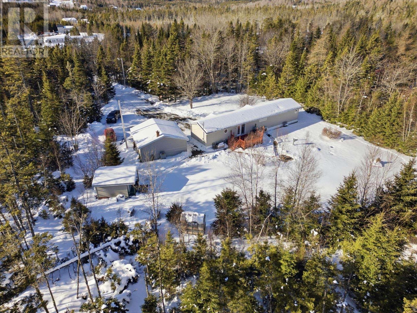 Property 26 of 27 of 107 South Uniacke Road