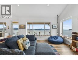 420 1st St, Sointula, BC V0N3E0 Photo 17