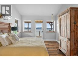 420 1st St, Sointula, BC V0N3E0 Photo 22
