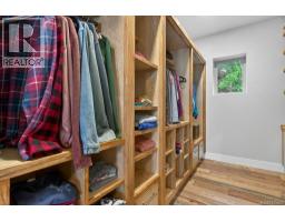 420 1st St, Sointula, BC V0N3E0 Photo 29