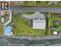 420 1st St, Sointula, BC V0N3E0 Photo 68