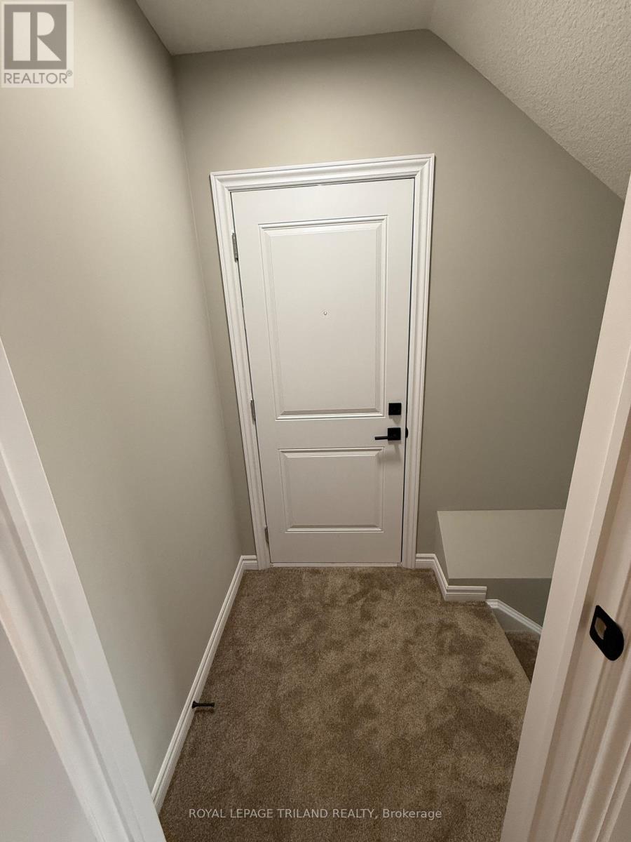 3139A RIVER STREET - Photo 4 of 13, Brooke-Alvinston (Brooke Alvinston), Ontario