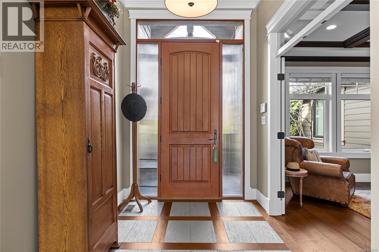 930 Eaglecrest Dr, Qualicum Beach