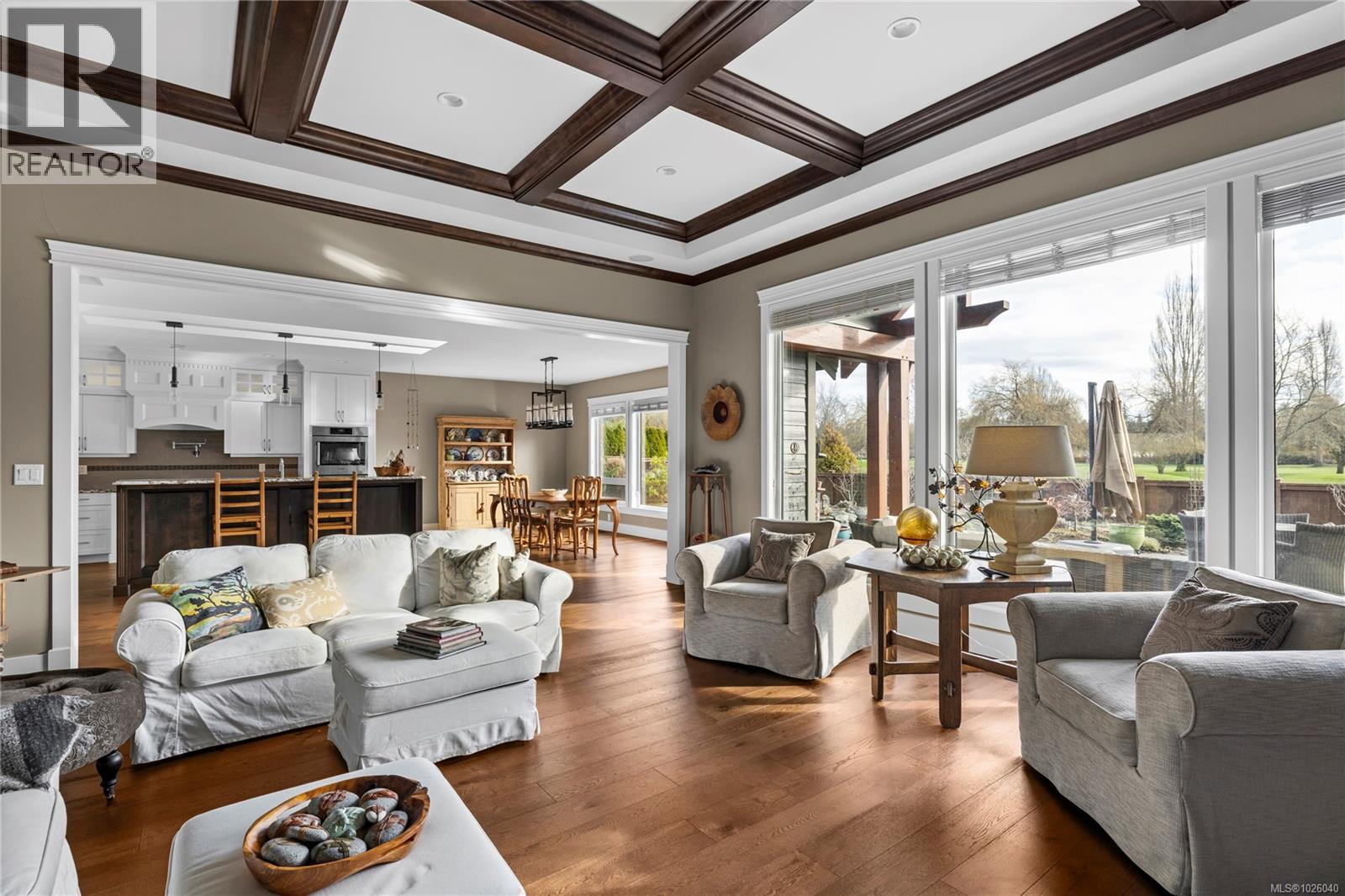 930 Eaglecrest Dr, Qualicum Beach