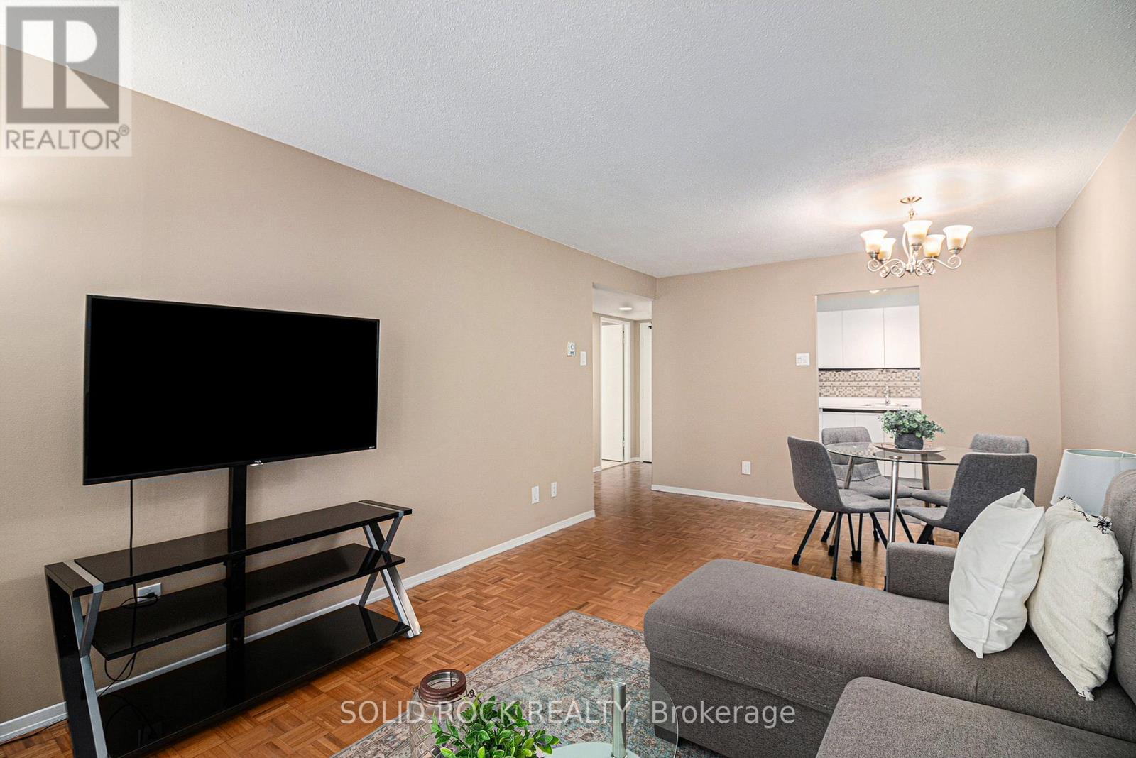 #1204 475 LAURIER AVENUE W - 5