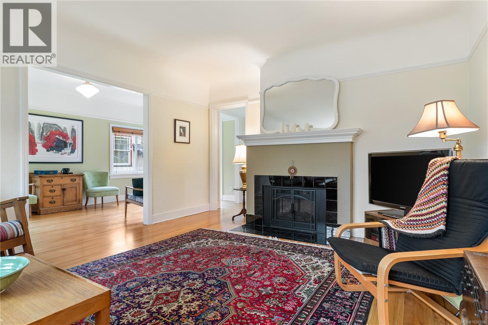  1020 Falkland Road, Oak Bay