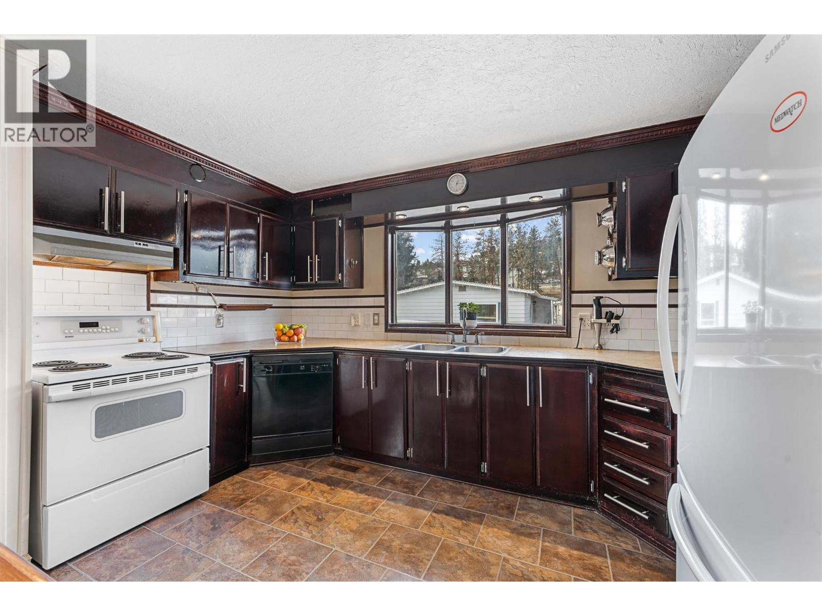 221 1999 Highway 97 S Other, West Kelowna