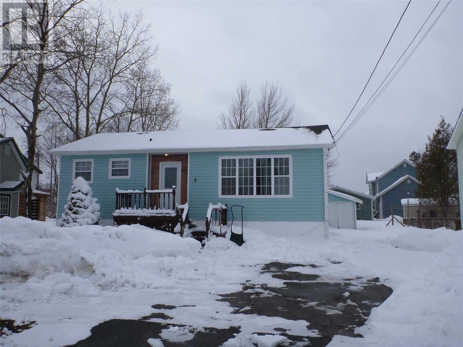 4 Baggs Place - Photo 3 of 21, Clarenville, Newfoundland & Labrador