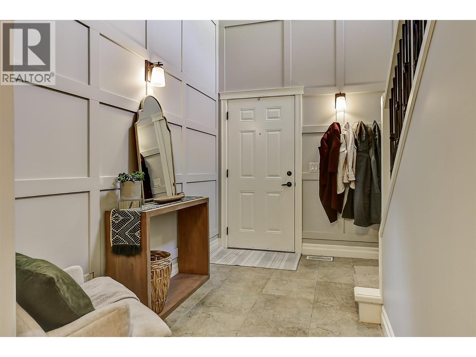 18 2283 Shannon Heights Court, West Kelowna