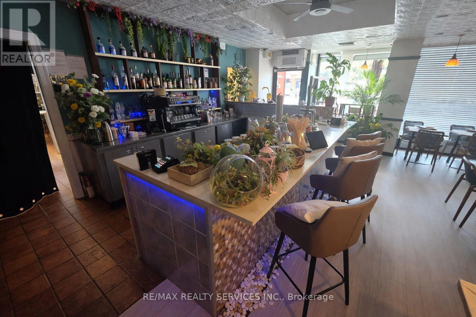 369 KEELE STREET - Photo 3 of 5, Toronto (Junction Area), Ontario