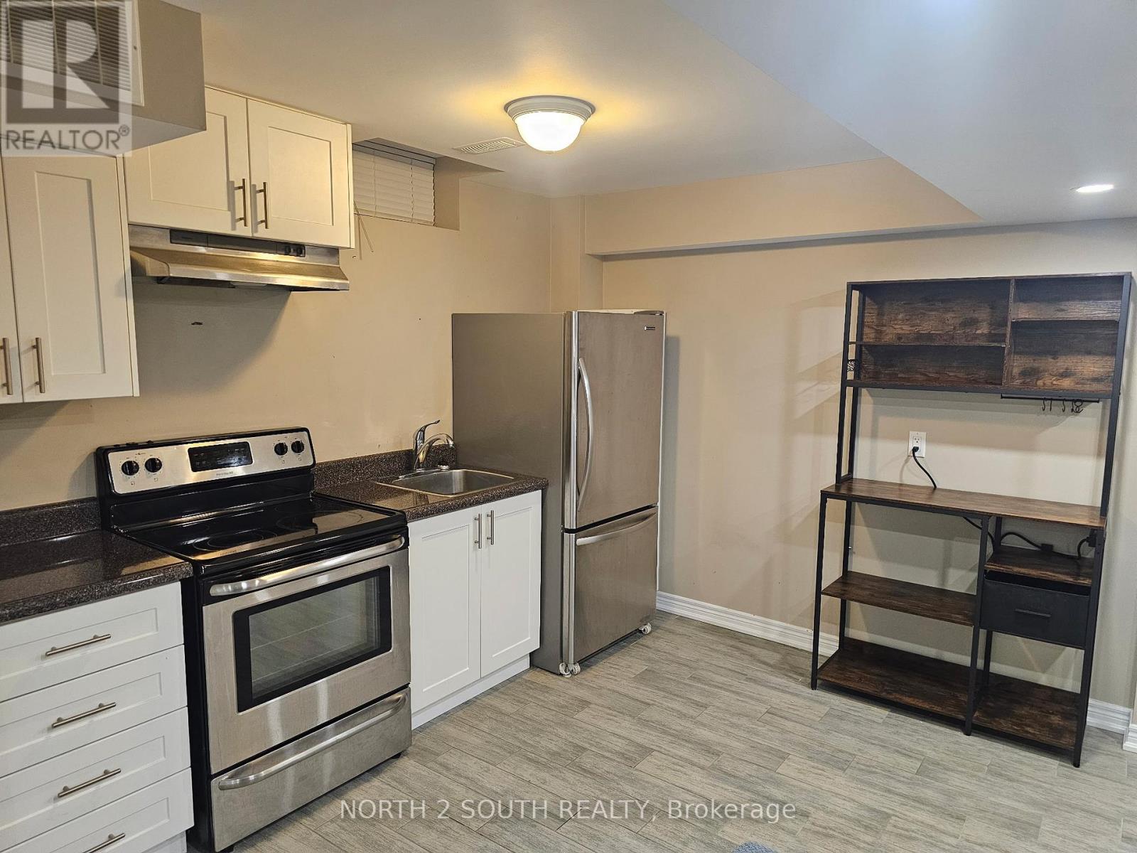 23 Vanwood Crescent Bsmt