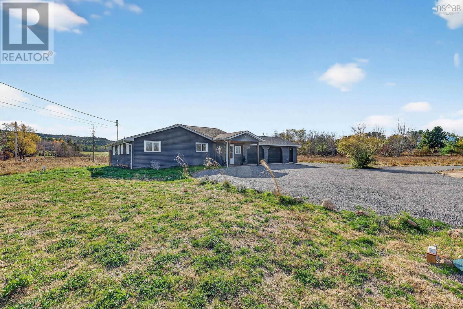 Property 36 of 45 of 4236 Highway 14